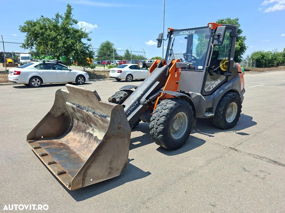 Hitachi ZW95-6C  4x4 - 1