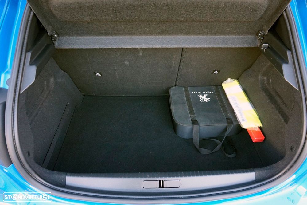 Peugeot e-208 50 kWh GT Line - 4