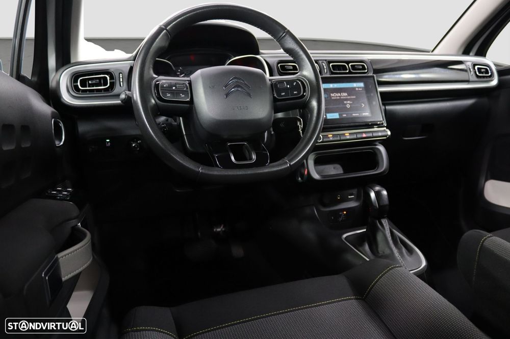 Citroën C3 1.2 PureTech Shine EAT6 - 4