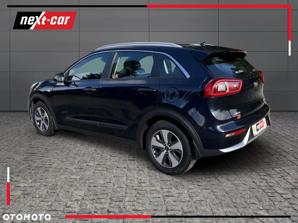 Kia Niro 1.6 GDI Hybrid M - 3