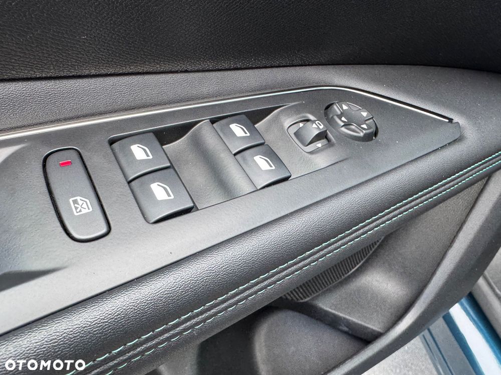 Peugeot 3008 1.5 BlueHDi Allure Pack S&S - 12