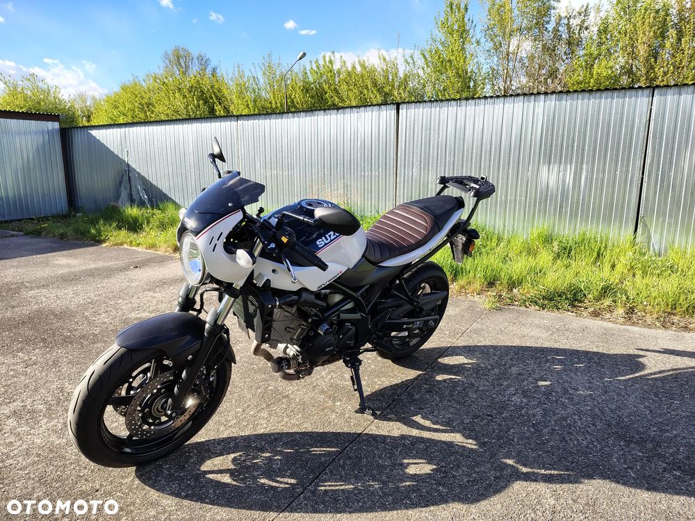 Suzuki SV - 21