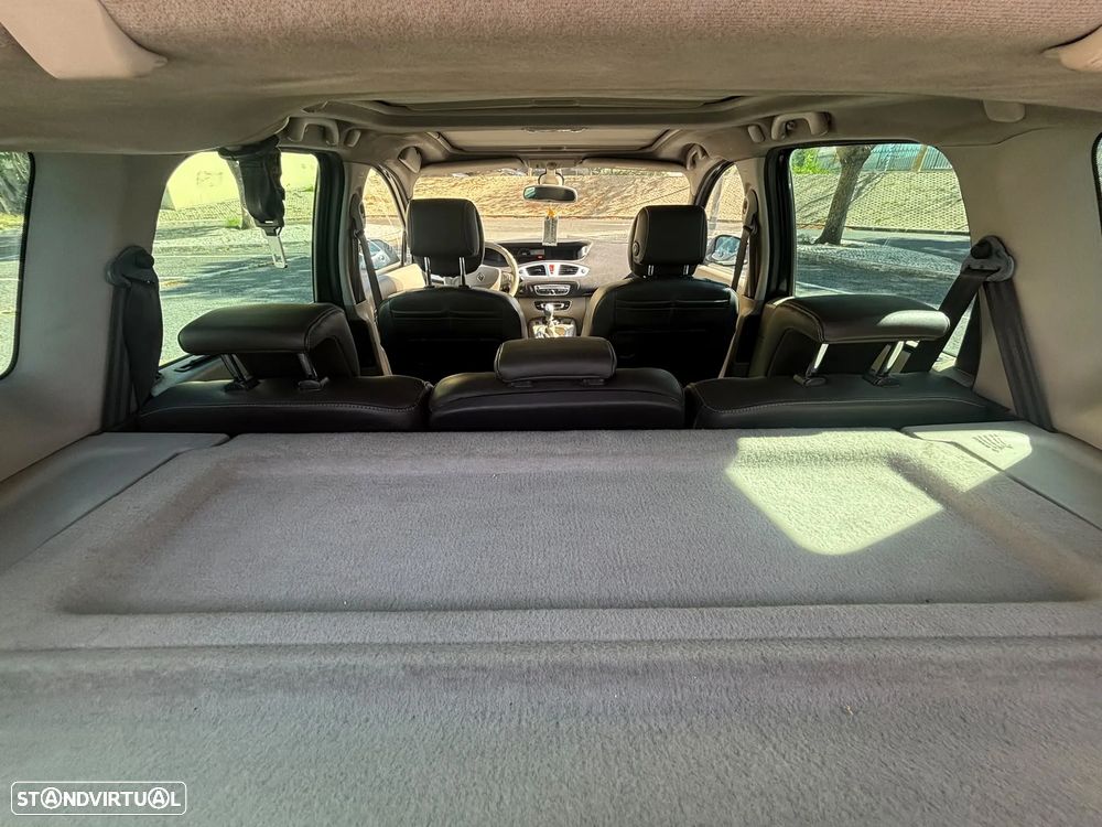 Renault Scénic 1.5 dCi Luxe - 19