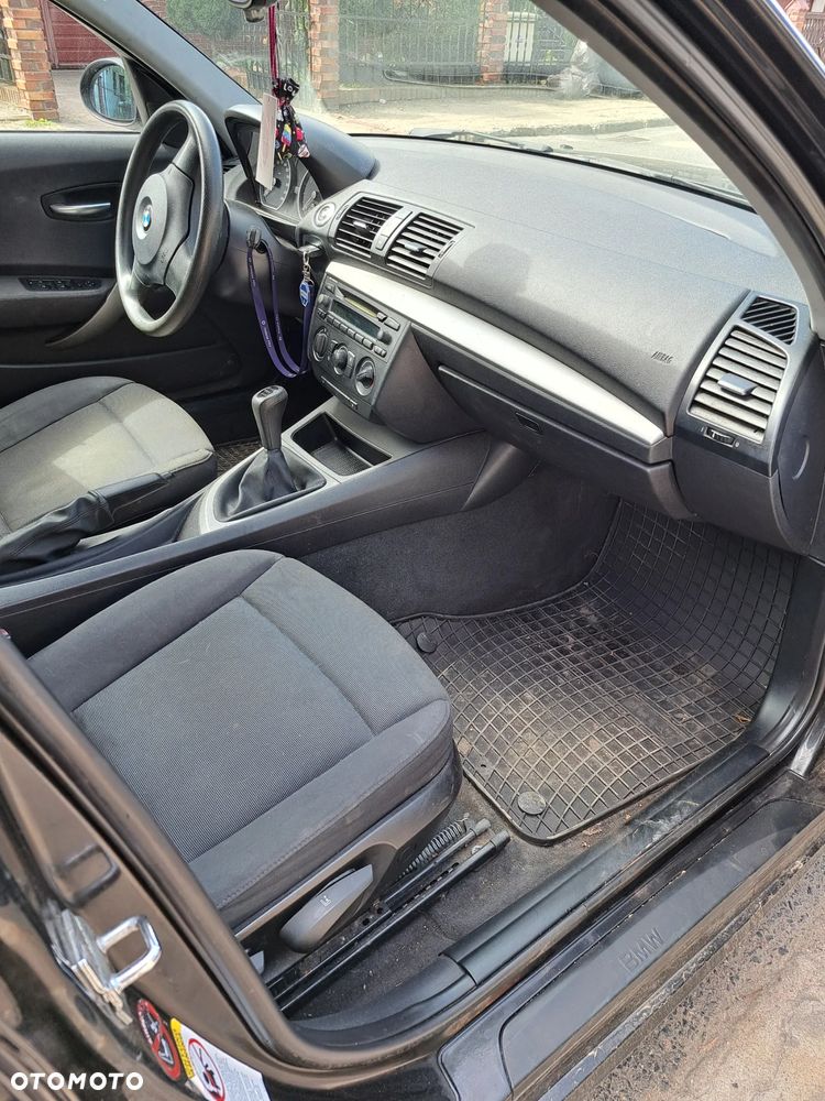 BMW Seria 1 116i - 7