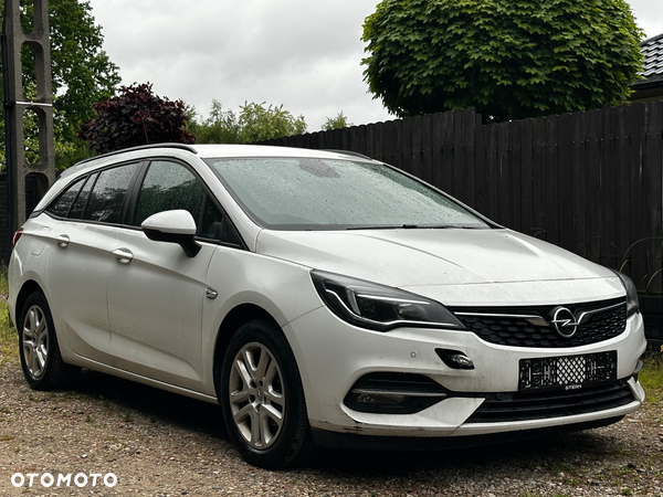 Opel Astra 1.2 Turbo Business Elegance