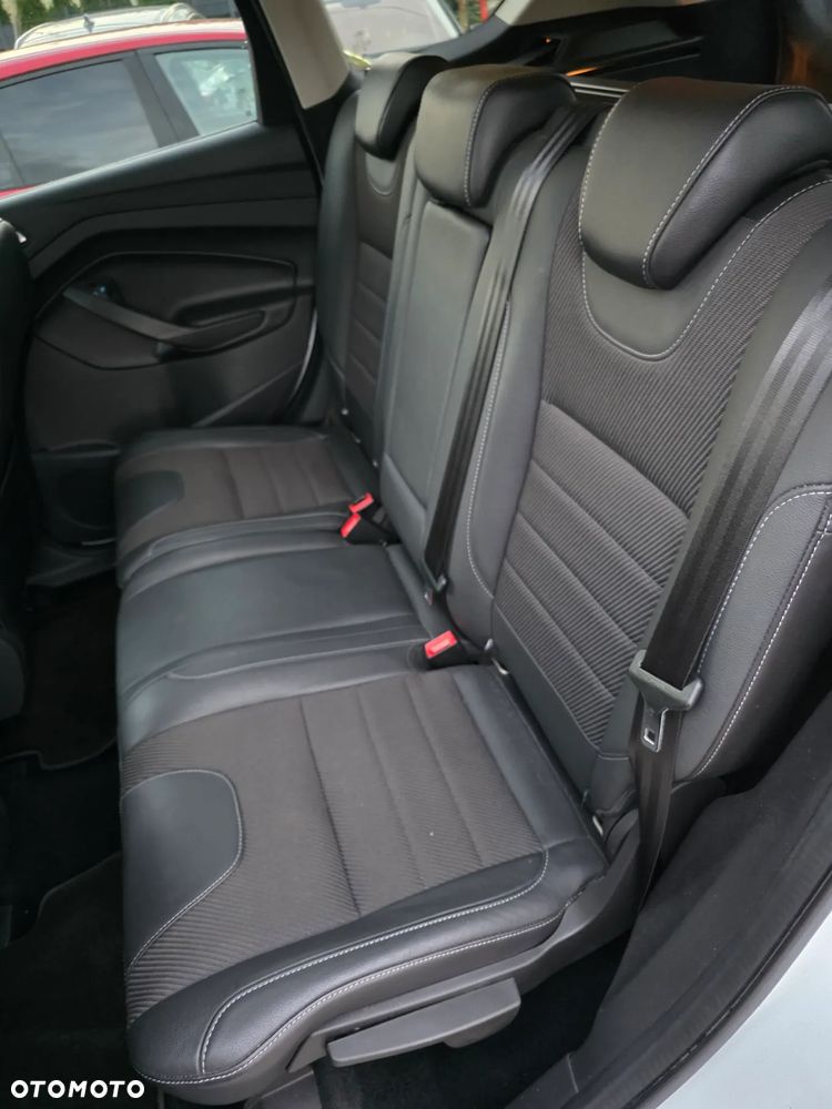 Ford Kuga 2.0 TDCi 4WD Titanium - 19