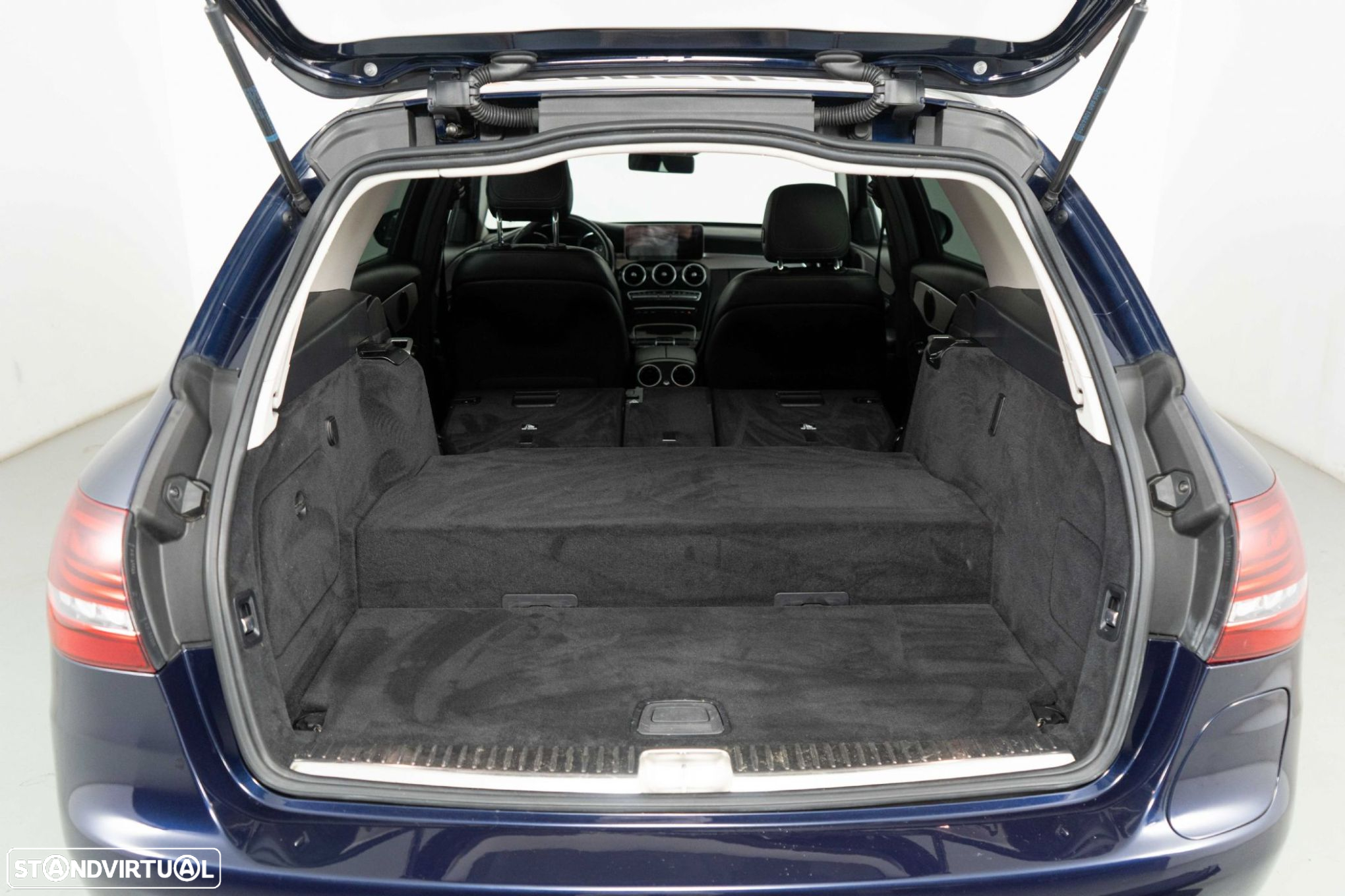 Mercedes-Benz C 300 e Avantgarde - 13