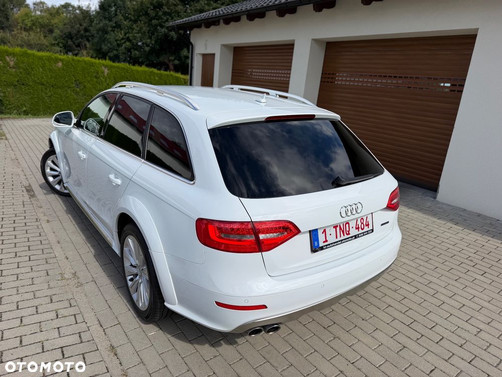 Audi A4 Allroad 2.0 TDI Quattro - 4