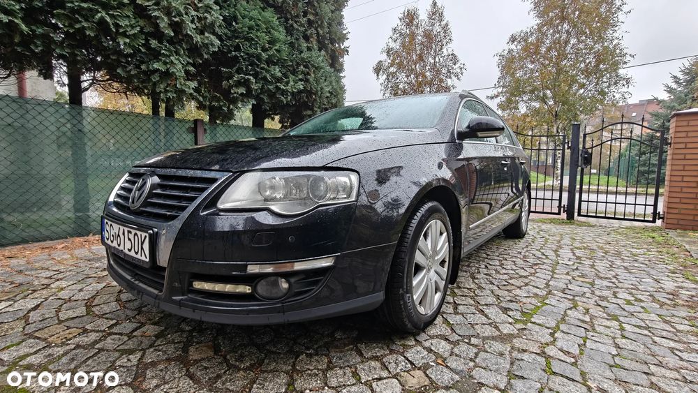 Volkswagen Passat 2.0 TDI Highline - 23