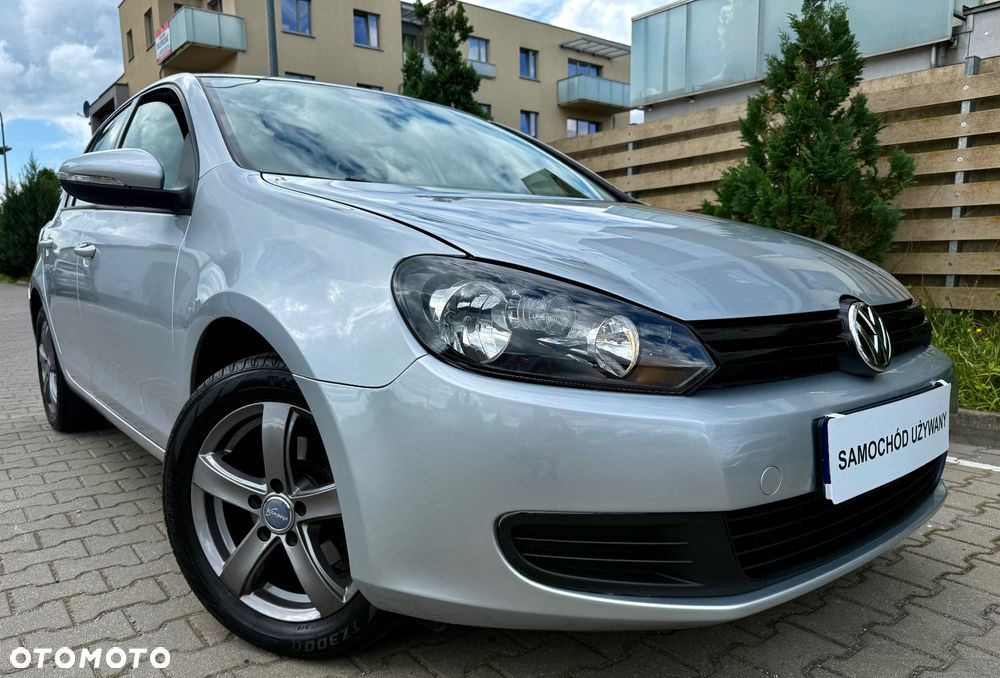 Volkswagen Golf 1.6 TDI DPF Trendline - 12