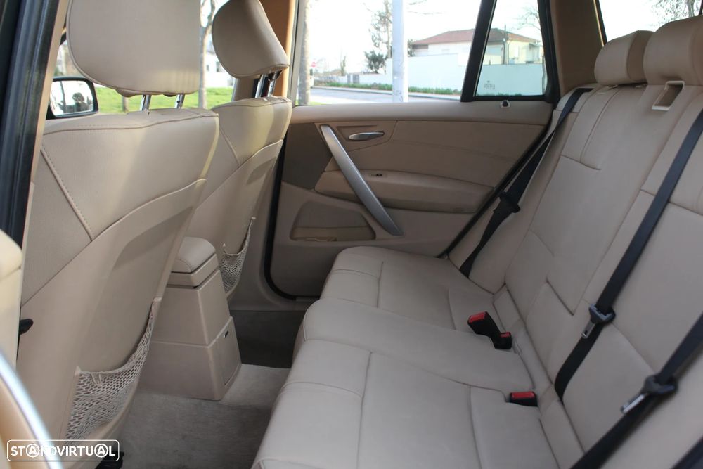 BMW X3 2.0 d LifeStyle - 46