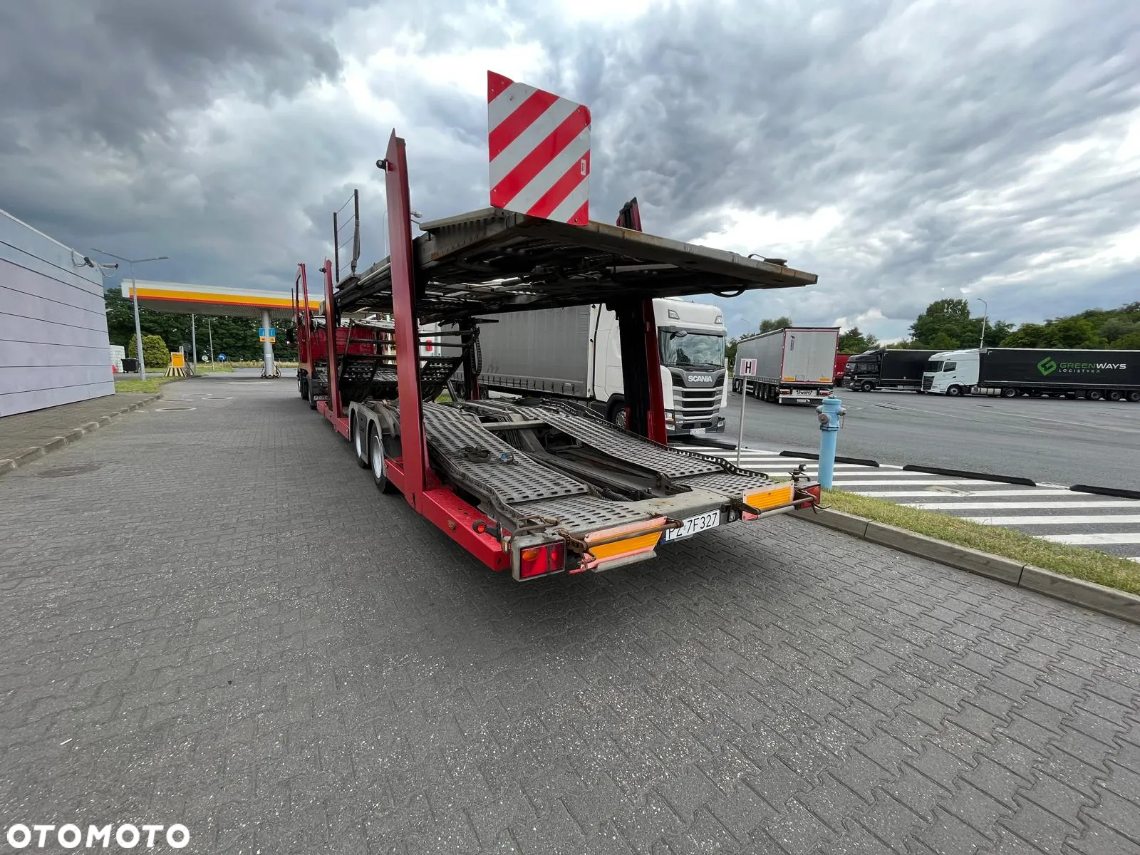 Mercedes-Benz Actros - 8