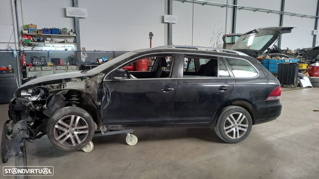 Eixo traseiro VW Golf VI Variant 1.6 tdi 105cv CAY CAYC de 2010 - 3