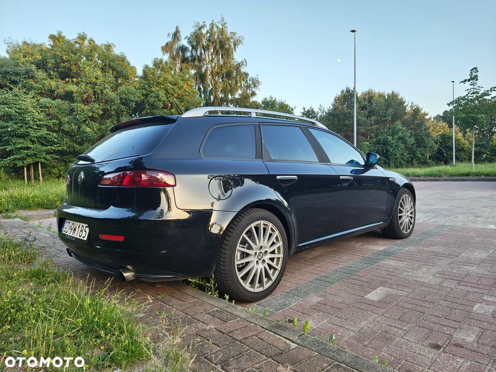 Alfa Romeo 159 3.2JTS Q4 Distinctive - 2