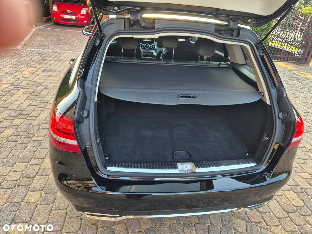 Mercedes-Benz Klasa C 200 7G-TRONIC - 3
