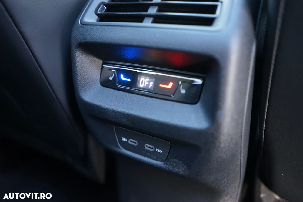 Volkswagen Tiguan 2.0 TDI SCR 4Motion DSG Elegance - 38