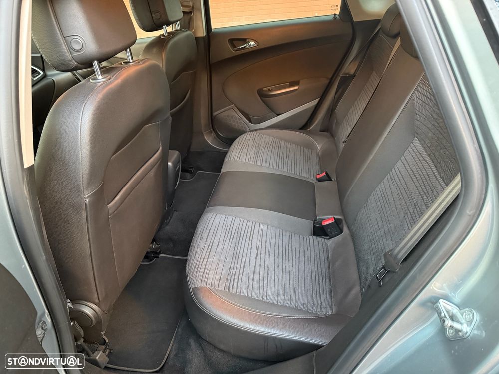 Opel Astra 1.6 CDTi Cosmo Start/Stop - 10