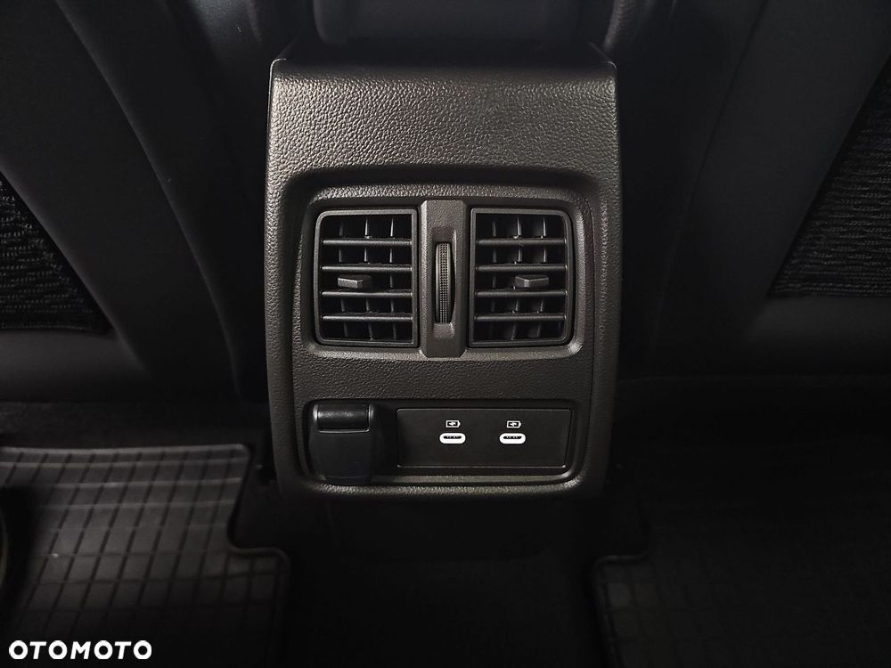 Renault Captur 1.0 TCe Techno - 30