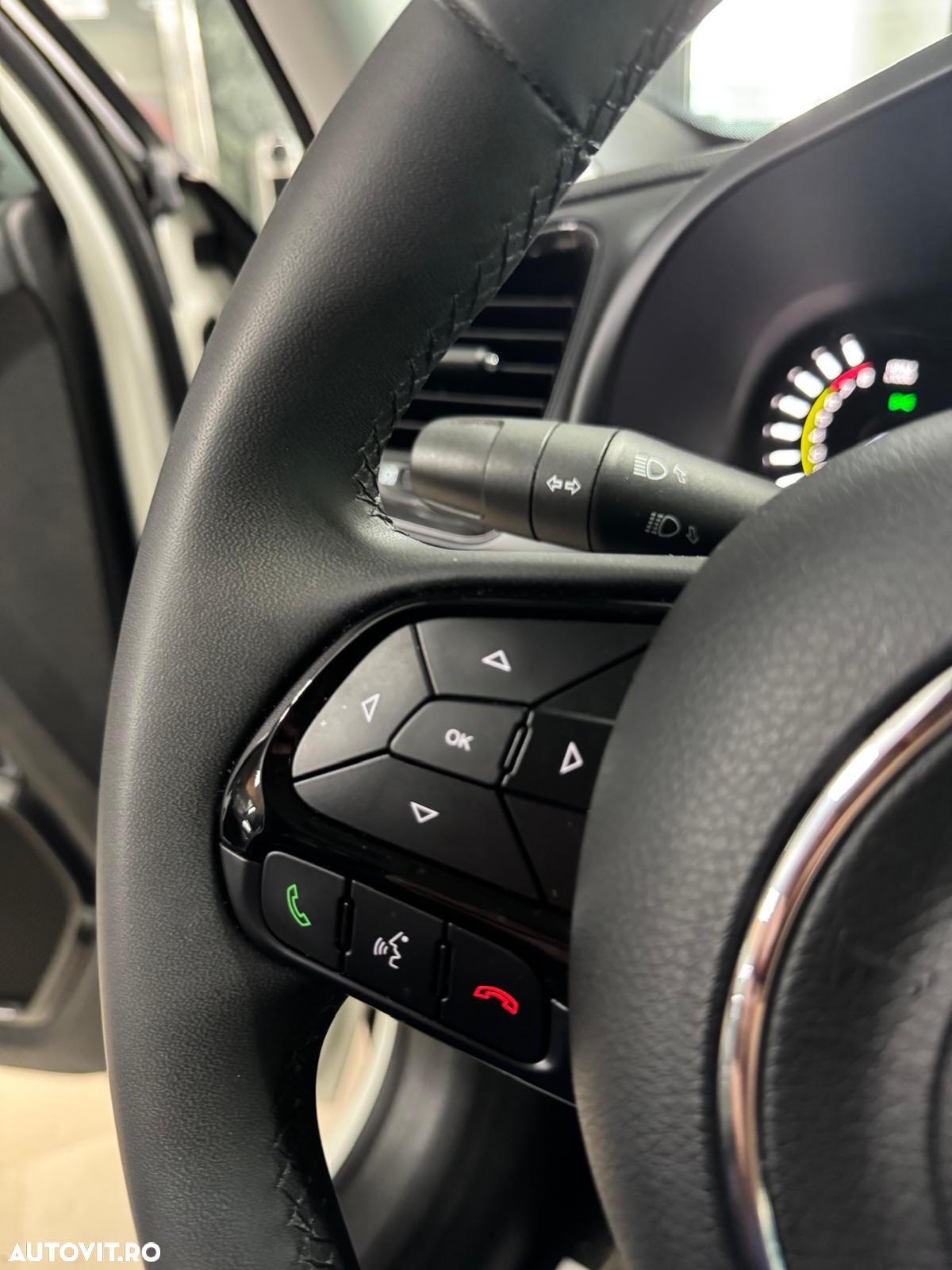Jeep Renegade 1.3 T-GDI 4xe PLUG-IN Hybrid Automatik S - 29