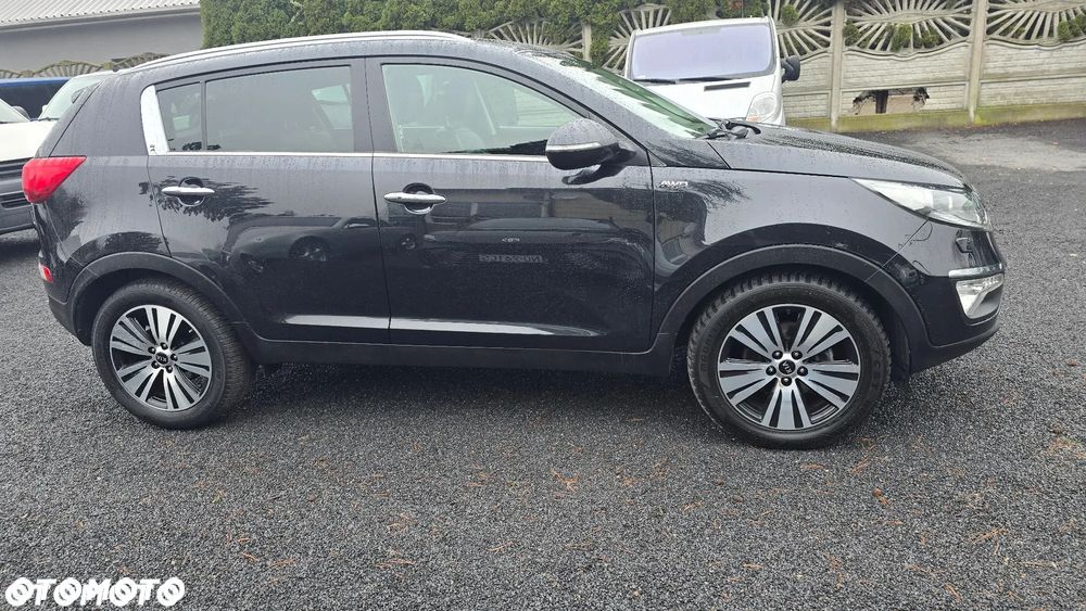 Kia Sportage 2.0 CRDI 4WD Automatik Spirit - 7