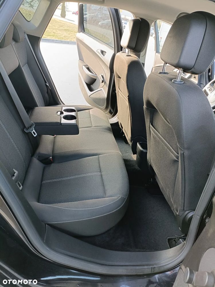 Opel Astra 1.6 Design Edition - 21