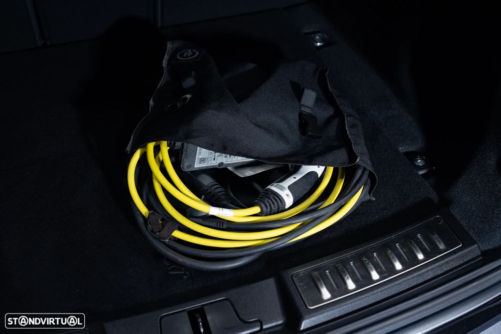 Land Rover Range Rover Evoque 1.5 P300e AWD R-Dynamic Auto - 13