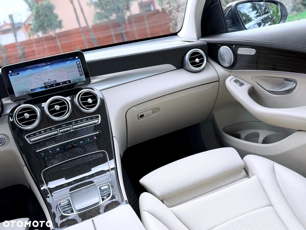 Mercedes-Benz GLC 200 4-Matic - 22