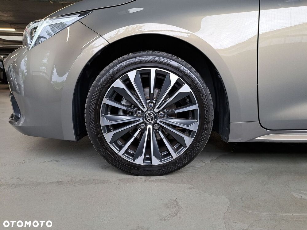 Toyota Corolla 1.8 Hybrid Style - 32