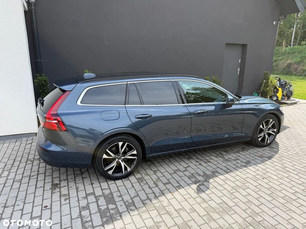 Volvo V60 B4 B DKG Momentum Pro - 7