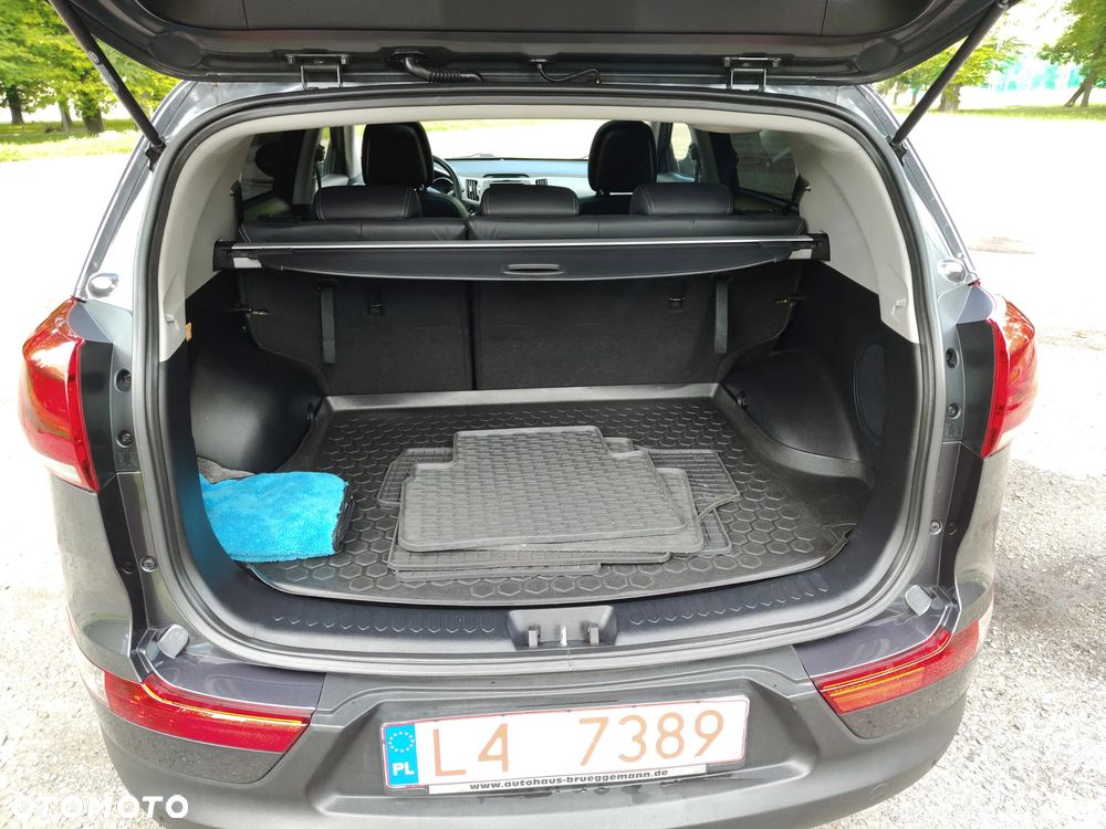 Kia Sportage 1.7 CRDI 2WD Spirit - 10