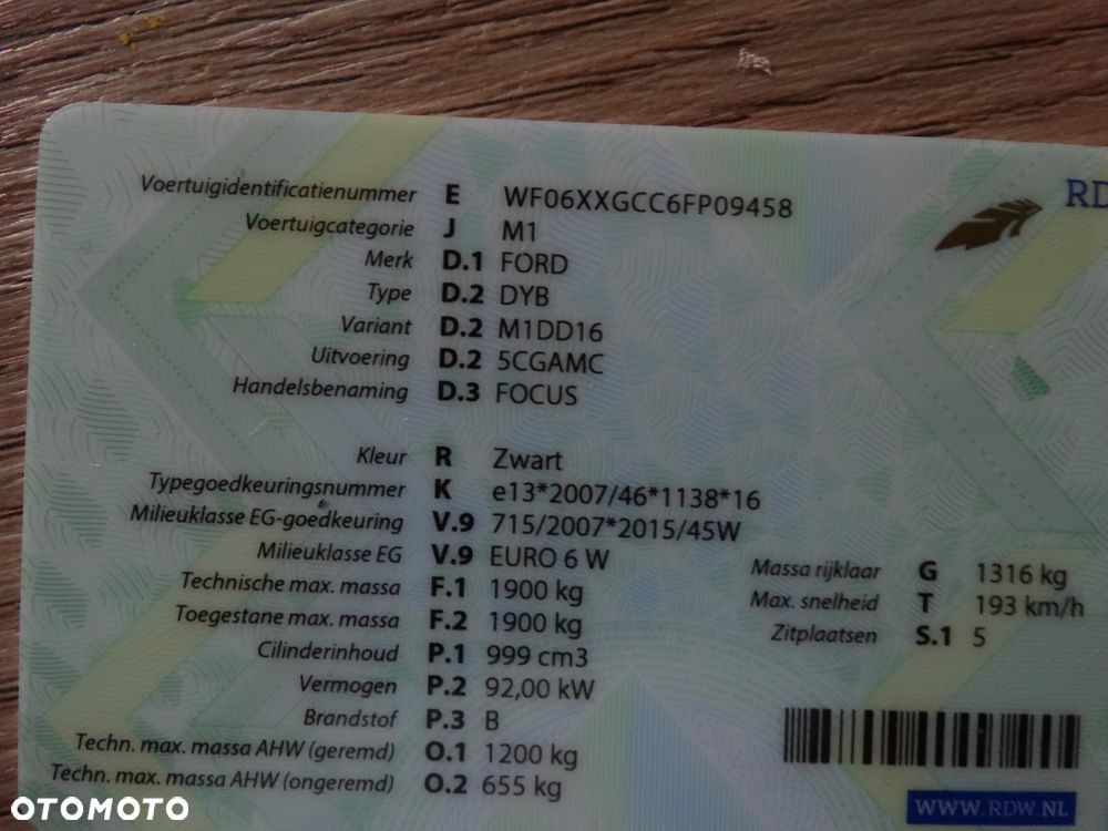 Ford Focus - 27