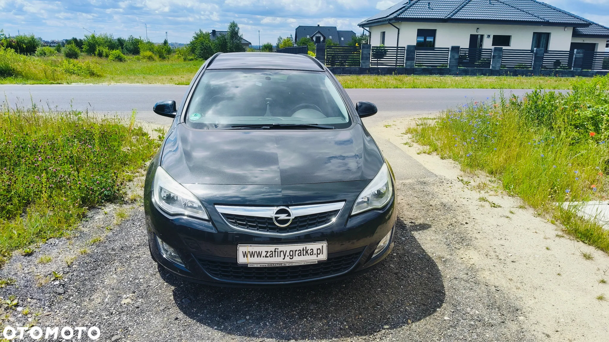 Opel Astra 1.4 Turbo Sports Tourer Design Edition - 2