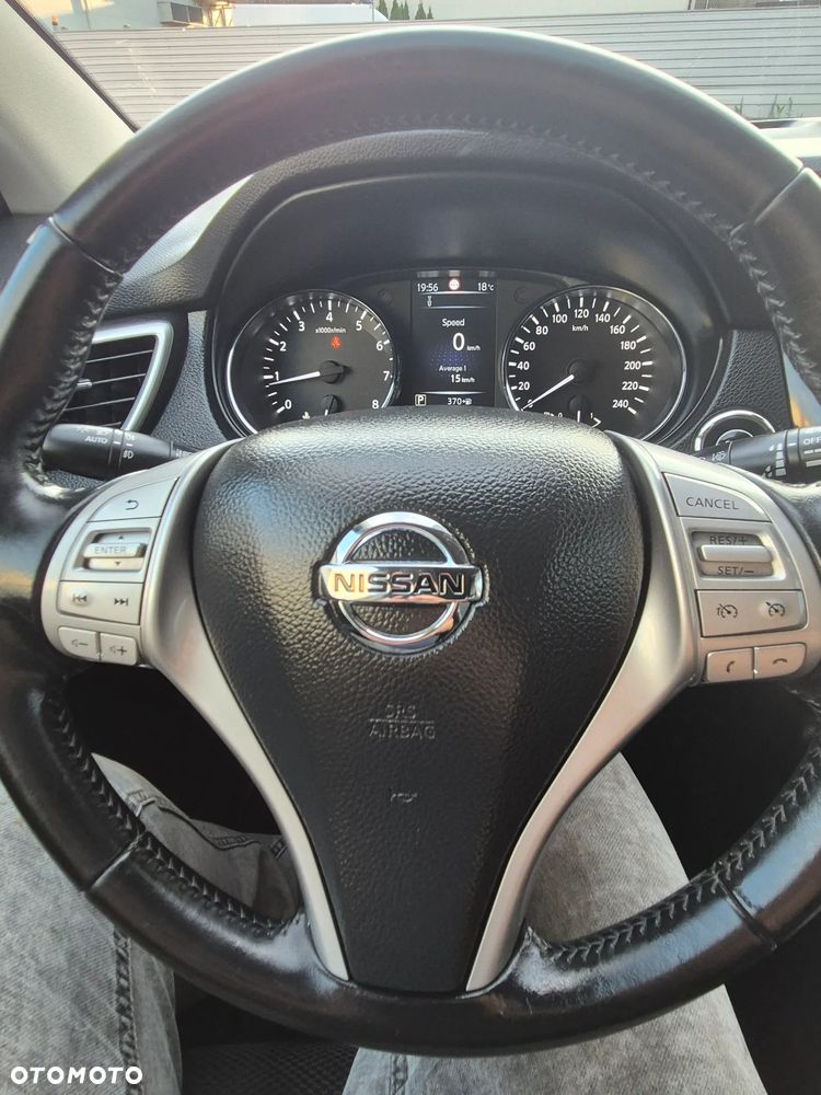 Nissan Qashqai - 17
