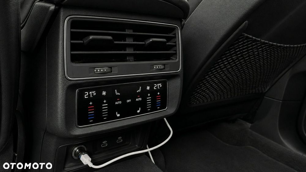 Audi Q8 - 23