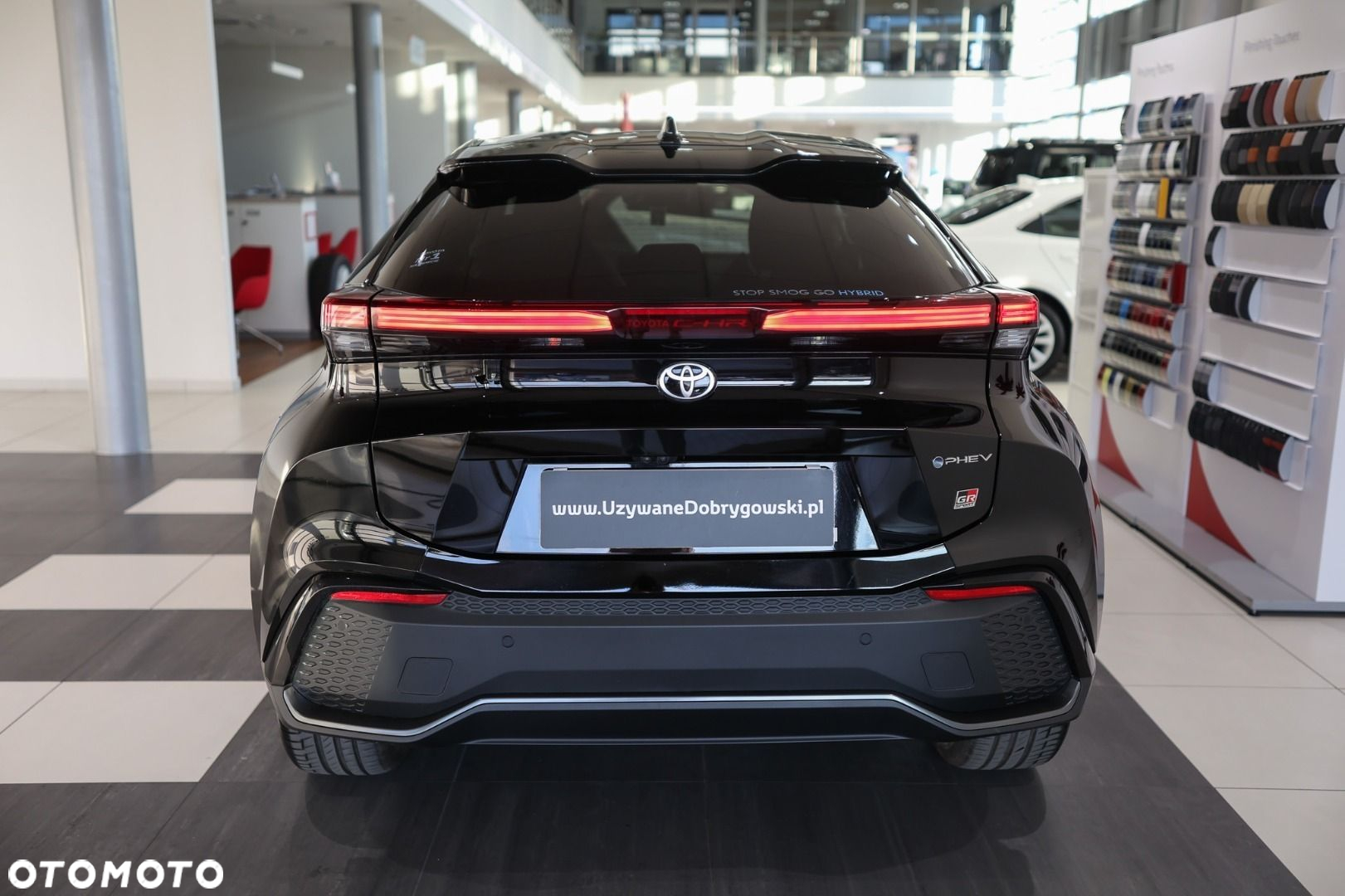 Toyota C-HR - 8