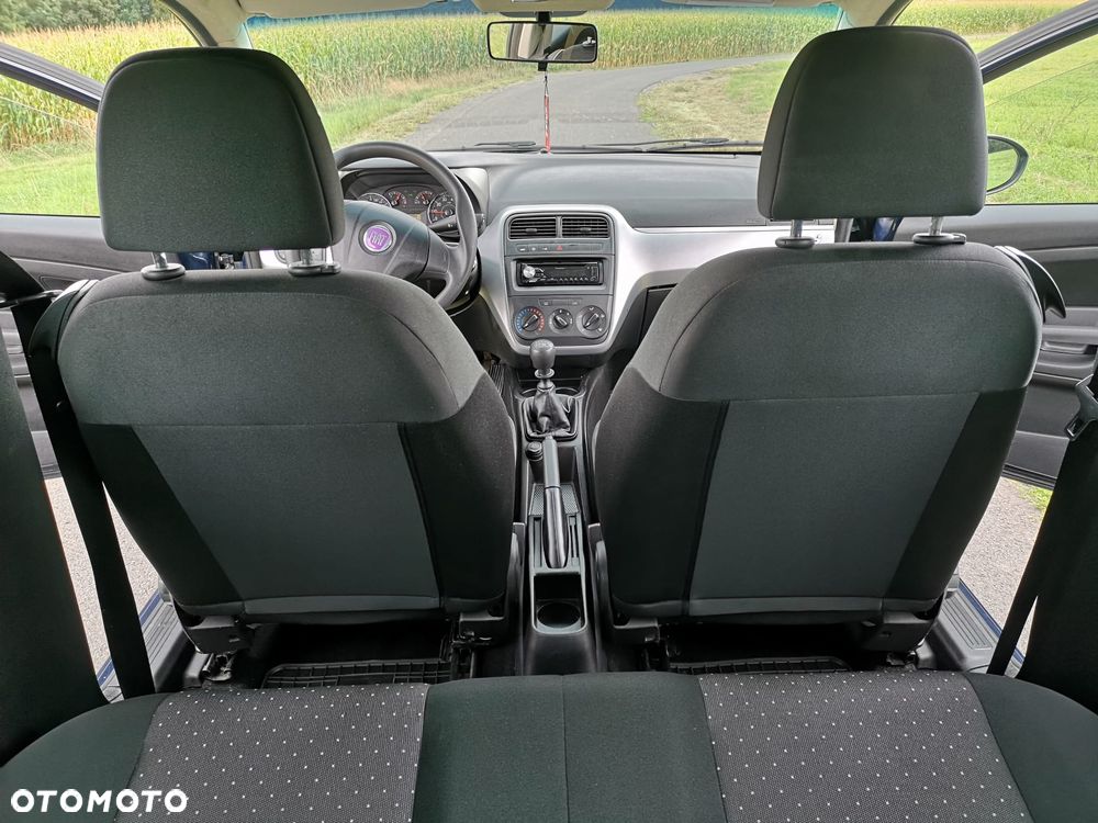 Fiat Punto 1.2 8V - 13