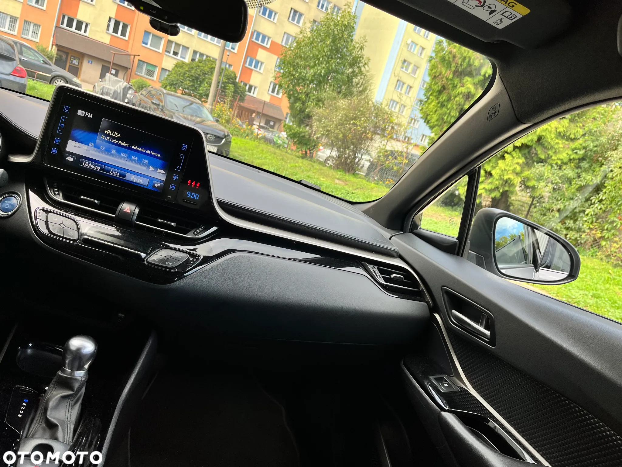 Toyota C-HR 1.8 Hybrid GPF Executive - 16