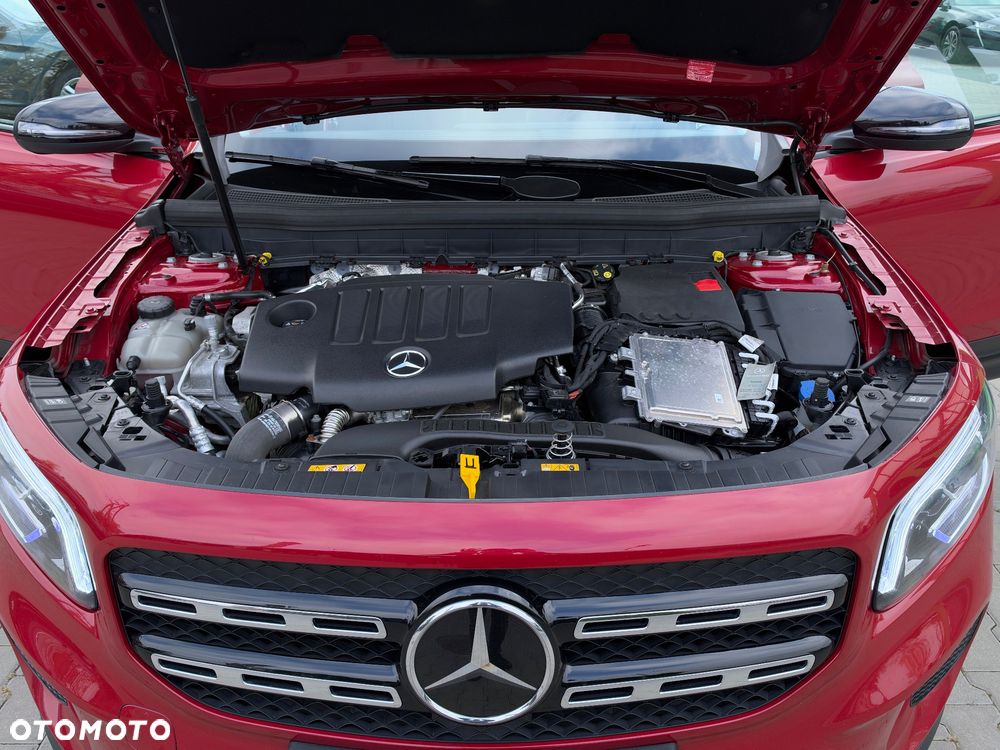 Mercedes-Benz GLB 200 d 4Matic 8G-DCT - 39