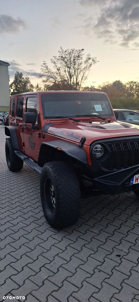 Jeep Wrangler Unlimited 3.8 Sahara - 23