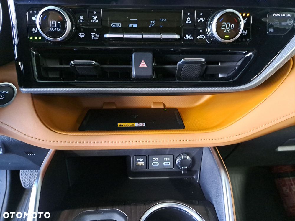 Toyota Highlander - 28