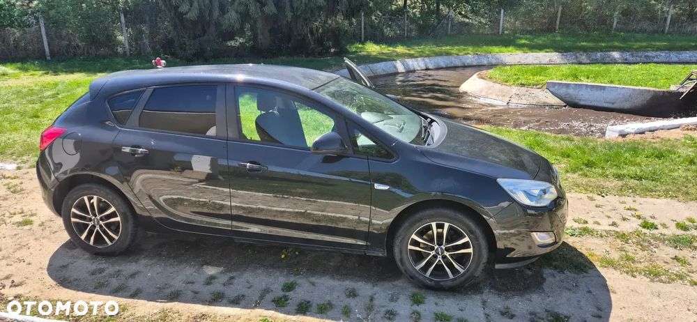 Opel Astra - 1