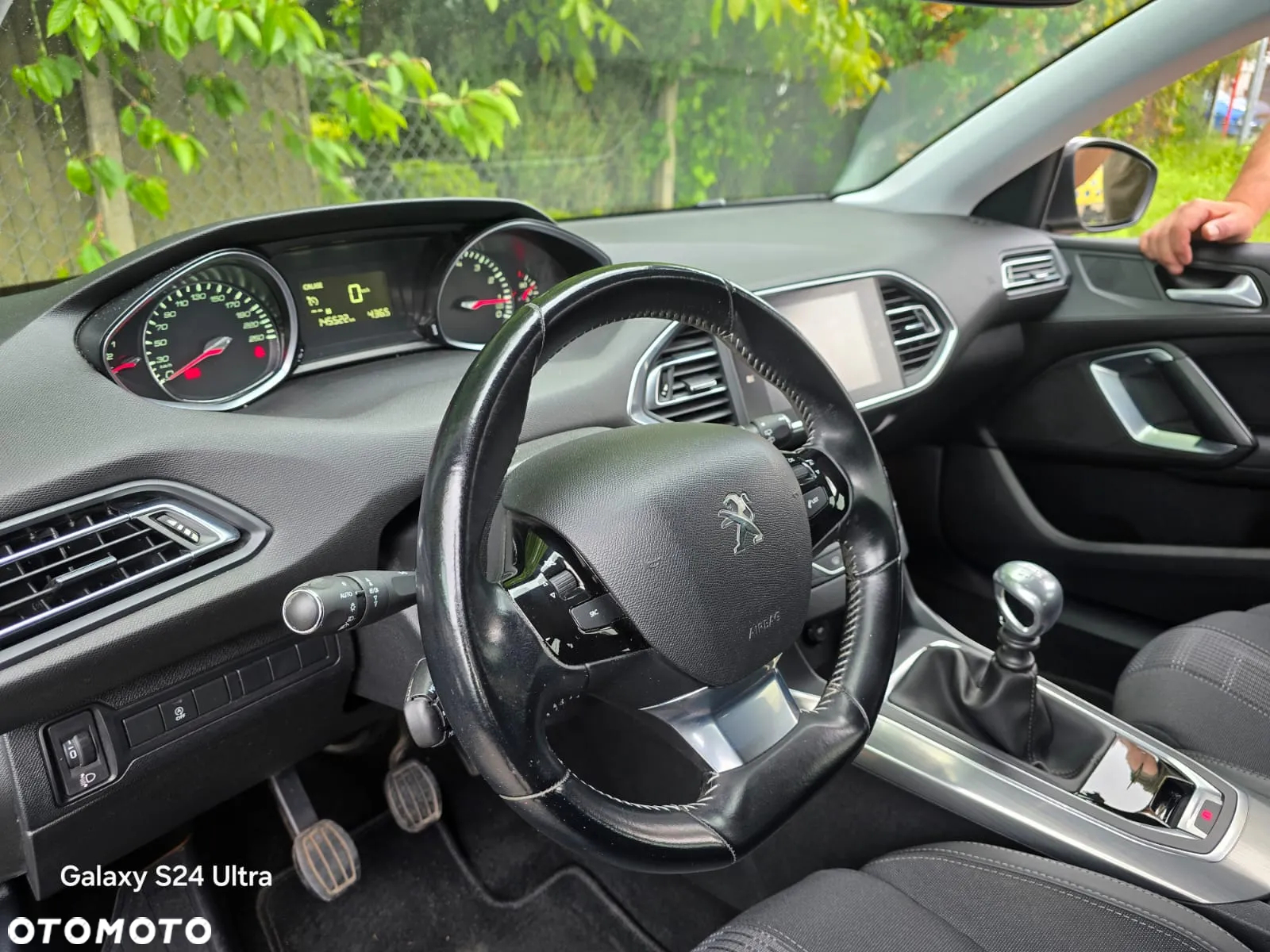Peugeot 308 1.2 PureTech Allure S&S - 13