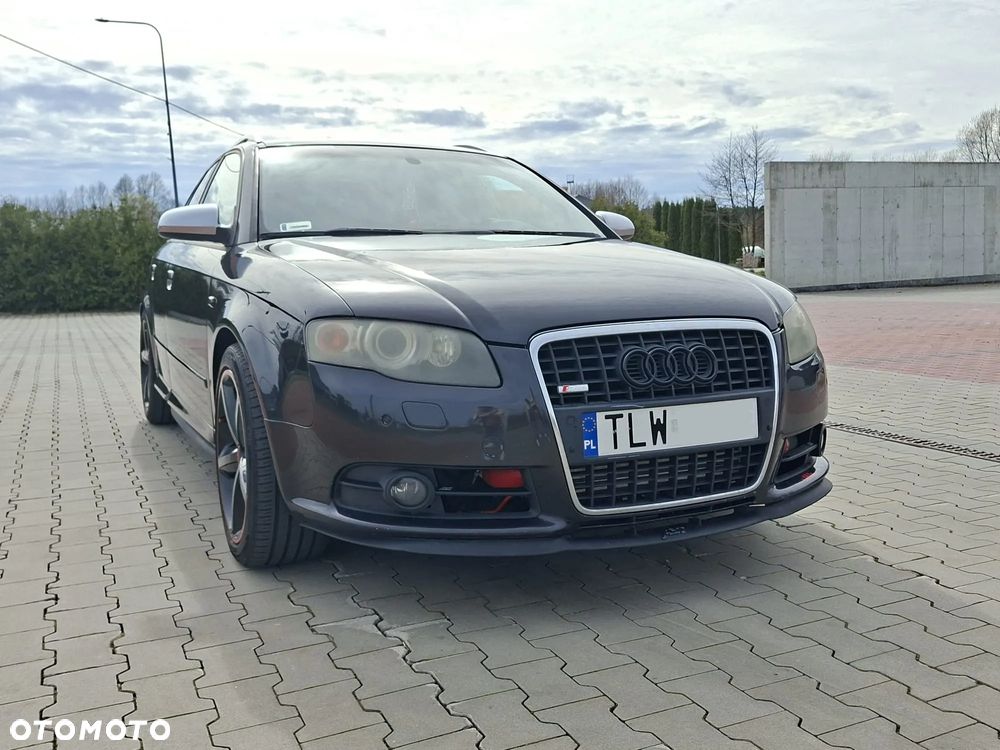 Audi A4 Avant 2.0 TDI DPF - 1