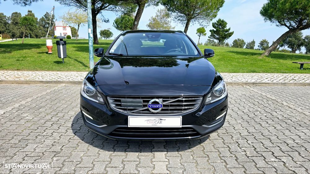 Volvo V60 2.0 D3 Summum - 10