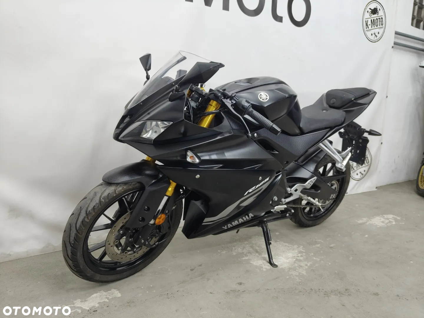 Yamaha YZF - 16