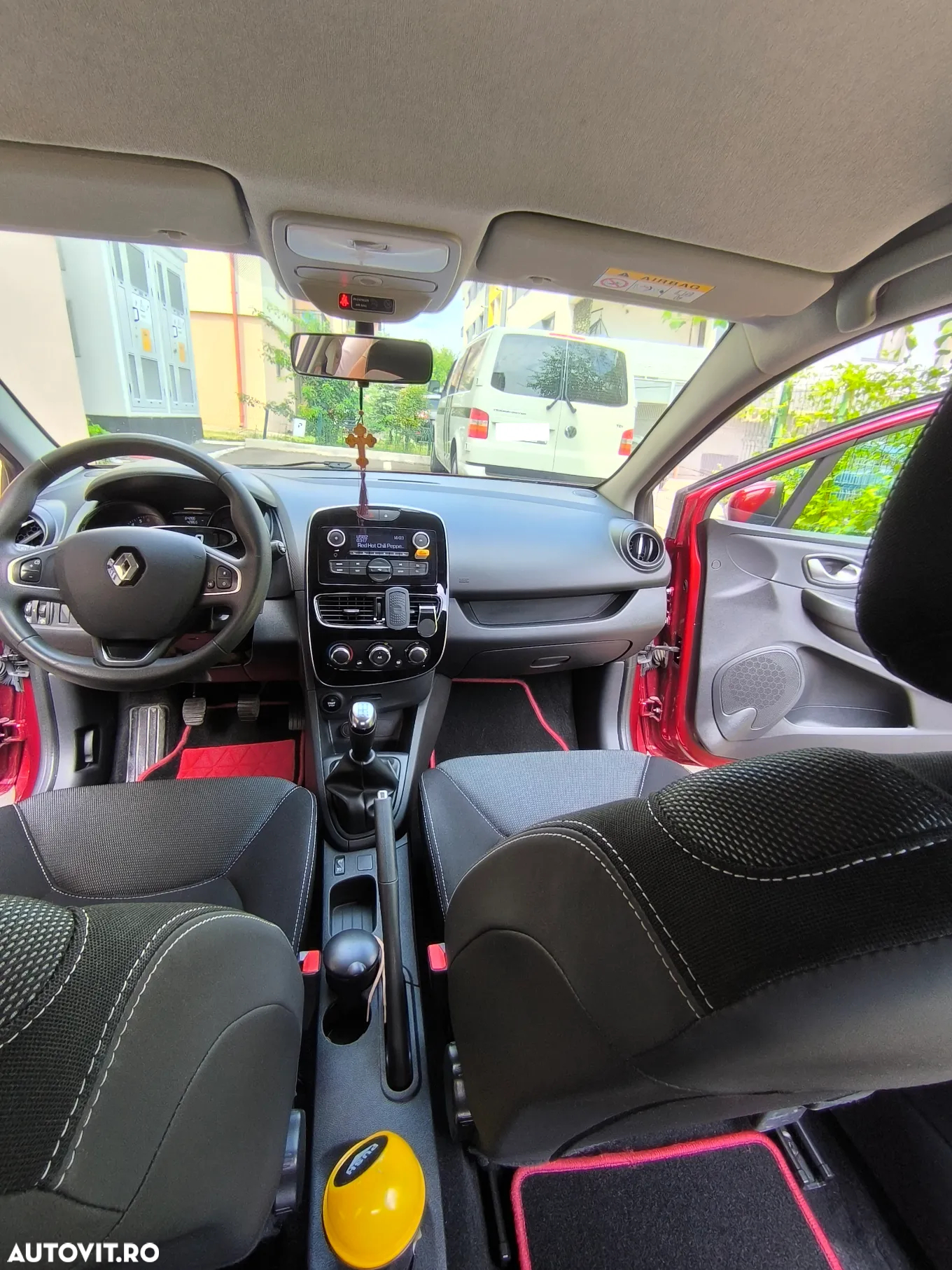Renault Clio IV 1.2 Life - 12