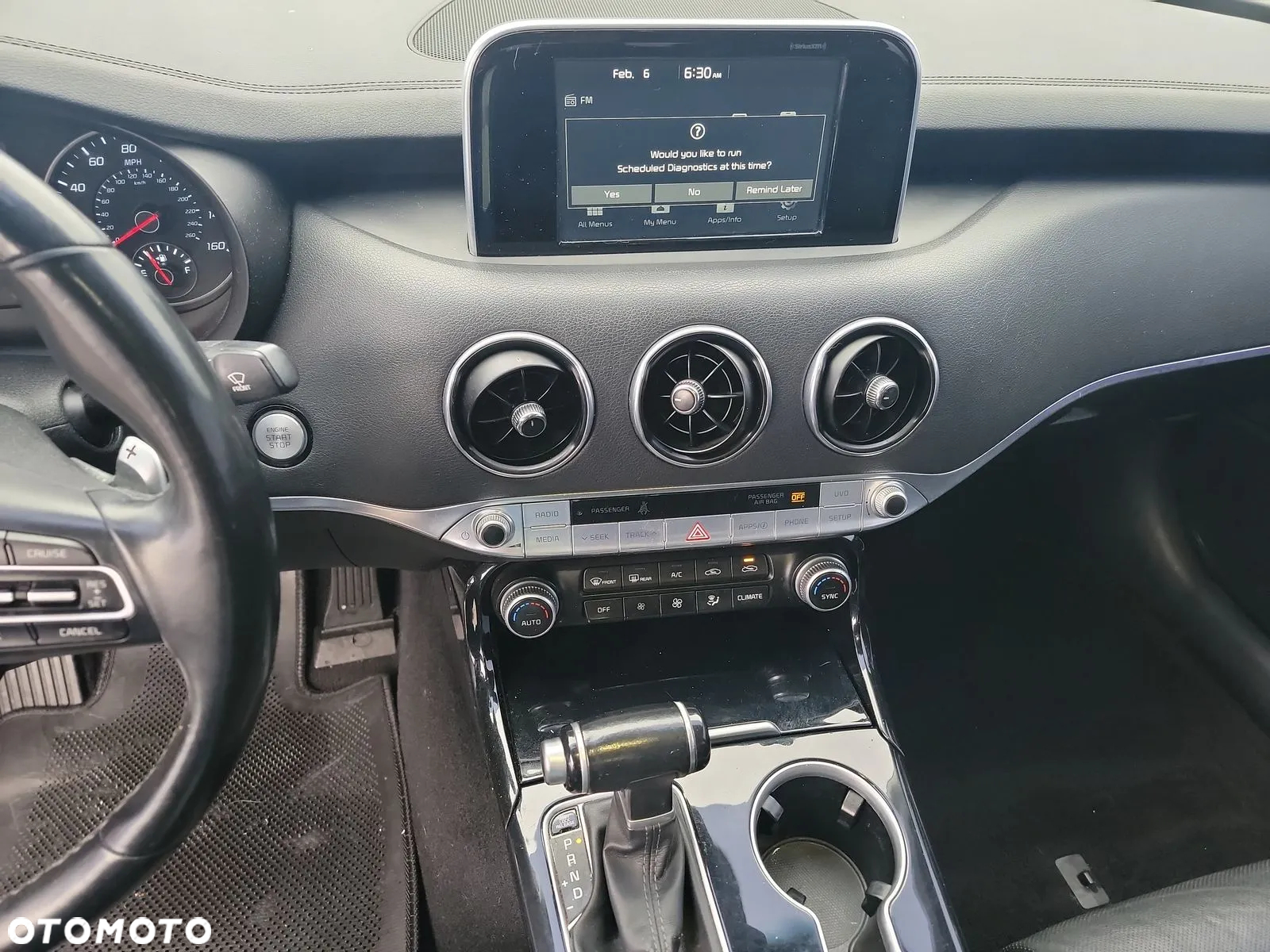 Kia Stinger 2.0 T-GDI L - 11