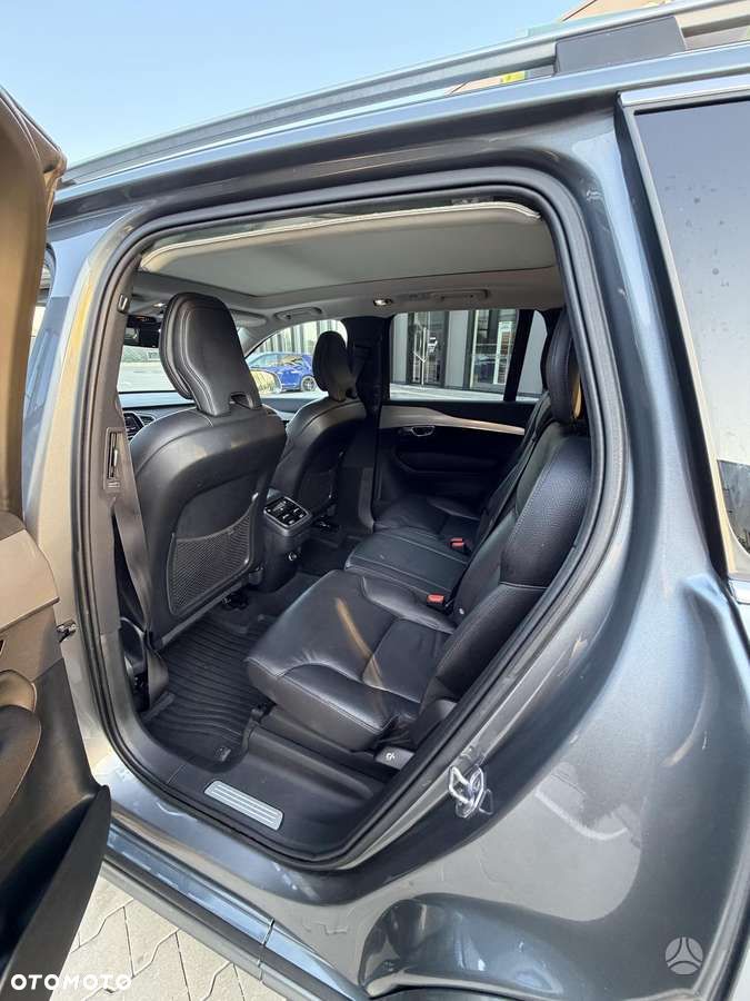 Volvo XC 90 T6 AWD Momentum Pro - 9