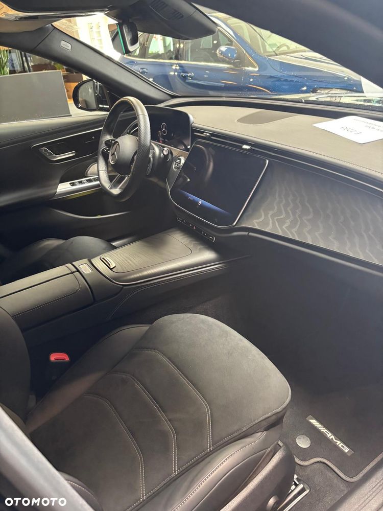 Mercedes-Benz Klasa E 220 d 9G-TRONIC Edition AMG Line - 24