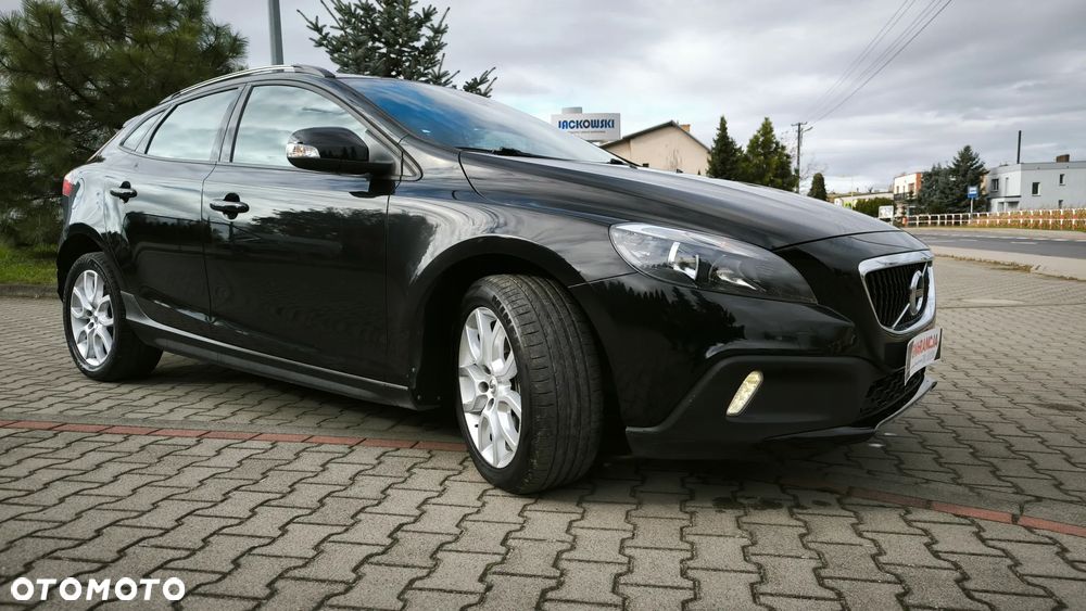 Volvo V40 Cross Country D2 Drive-E Momentum - 2
